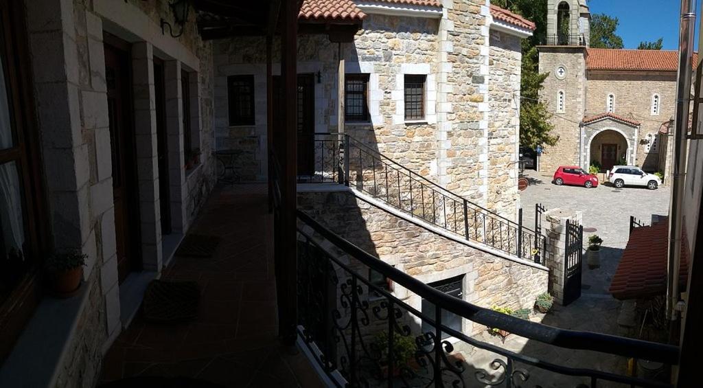 Ξενωνασ Σελινουντα Hotel Kosmás Екстериор снимка