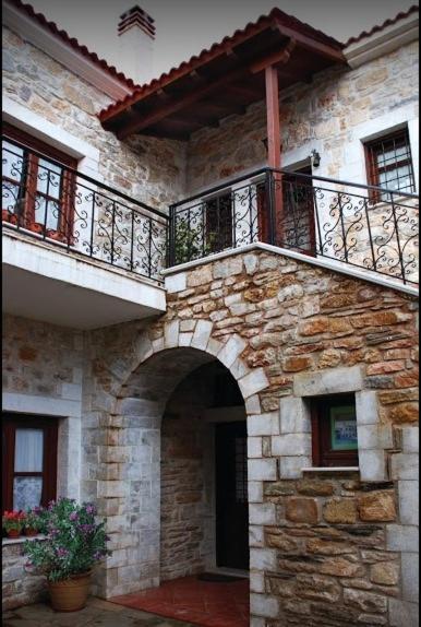 Ξενωνασ Σελινουντα Hotel Kosmás Екстериор снимка