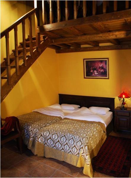 Ξενωνασ Σελινουντα Hotel Kosmás Екстериор снимка
