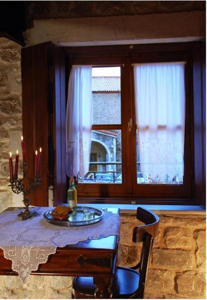 Ξενωνασ Σελινουντα Hotel Kosmás Екстериор снимка